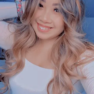 Duyen D.
