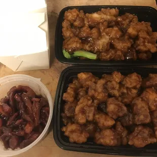 Boneless spare ribs &amp; General Tso&apos;s chicken