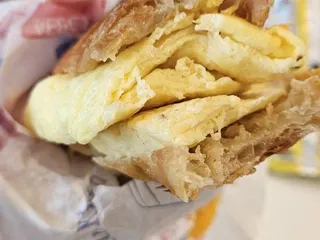 Lee's Sandwiches