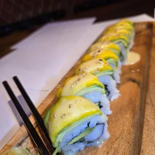 Tropical roll