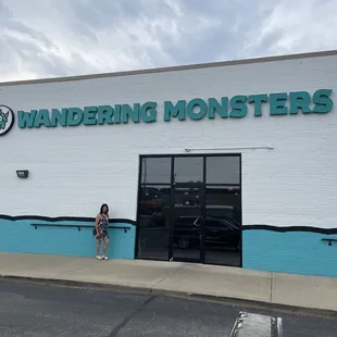 Wander on in!
