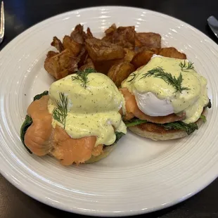 Smoked Salmon Benedict
