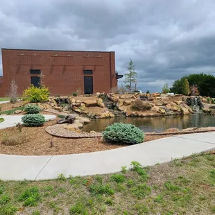 Fountains with ponds
