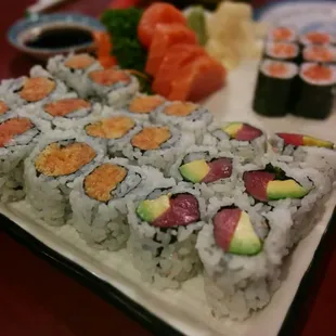 Reasonable dinner price specials. Nothing fancy but good size pieces