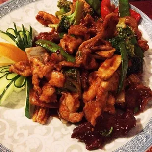 Asian Delight: beef, chicken, shrimp!