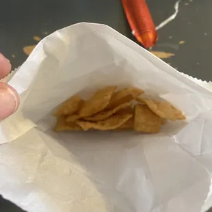 95 cents for that. It's like 8 crispy noodles : (