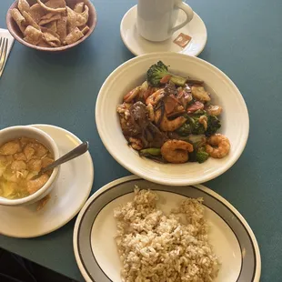 202. Egg Drop soup 509. Four Treasures with Garlic Sauce