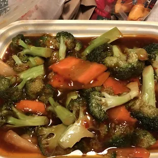 ramen and noodles, food