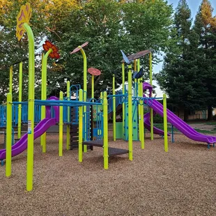 One view of the newly built "butterfly" park (6.07.21)