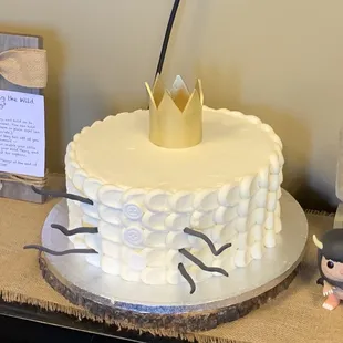 Where the Wild Things Are cake. Very cute, but the crown had a hair in it :(