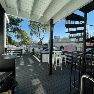 a view of a restaurant deck