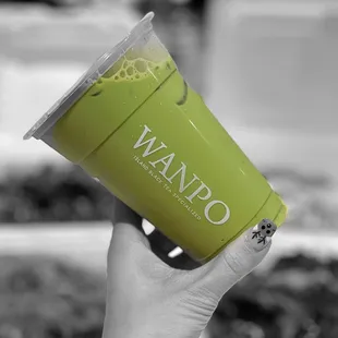 Matcha Latte @whaevaeats