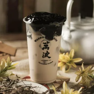 Red Bean Jelly Milk Tea 紅豆粉粿奶茶