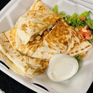 12&quot; Quesadilla with chicken