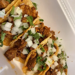 Mini tacos al pastor