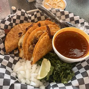 Quesitaco 3 count (Birria)