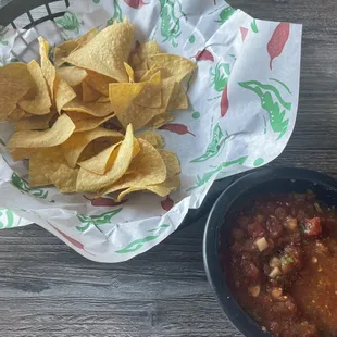 Chips and salsa