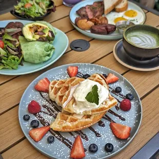 Croffles, breakfast burrito, steak &amp; eggs, iced ube latte, &amp; Shrek Latte  IG: foodie_v