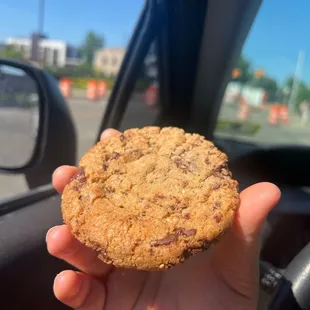 Chocolate chip cookie