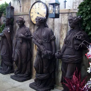 Ward&apos;s Garden Center