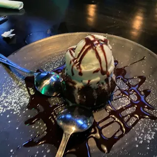 CHOCOLATE LAVA CAKE #