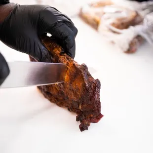 Cutting the ribs