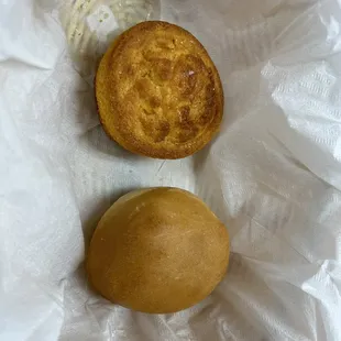 Dinner rolls