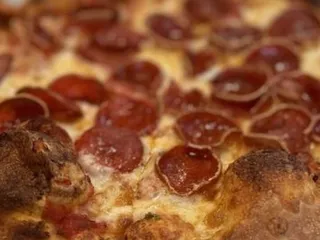 Pinthouse Pizza