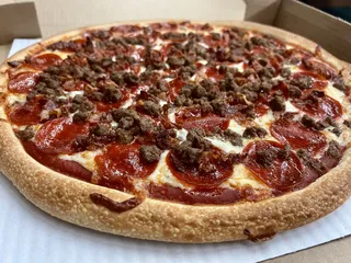 Clara's Pizza
