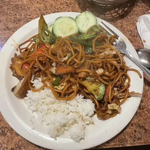 ramen and noodles, ramen, noodle soup, noodle dish, food, noodles