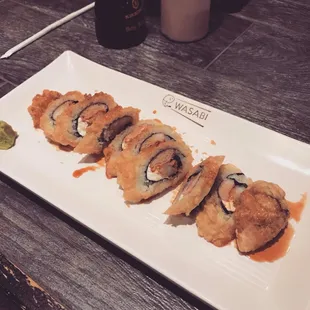 Fried Sushi roll (crab, shrimp, cream cheese)