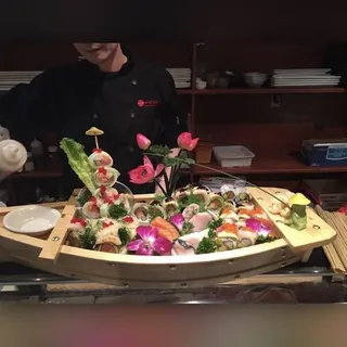 Sushi & Sashimi Combo
