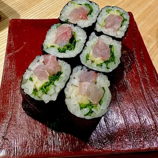 Maki