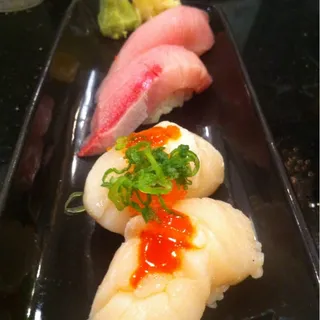 Hamachi Nigiri