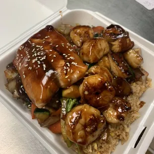 SEAFOOD TRIO (scallop, shrimp, salmon)