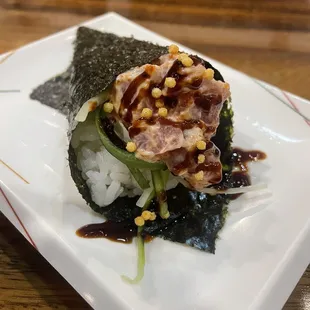 Spicy Ahi Handroll