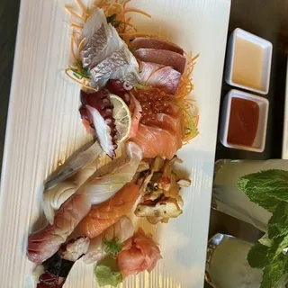 Sashimi Deluxe