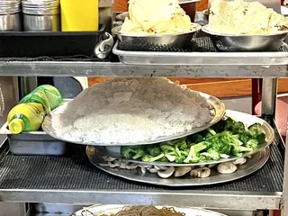 Domo Japanese Steakhouse & Sushi Bar