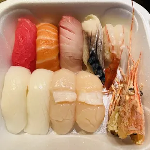 Tuna. Salmon. Yellowtail. Sweet Shrimp with head. Squid. Scallop. Mackerel