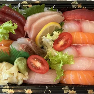 Sushi and Sashimi Combination