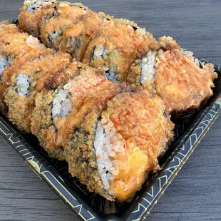 Spicy Crab Tempura Roll (10pcs)