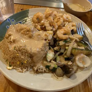 Shrimp Hibachi. It included noodles, rice, veggies, soup, shrimp and chicken.