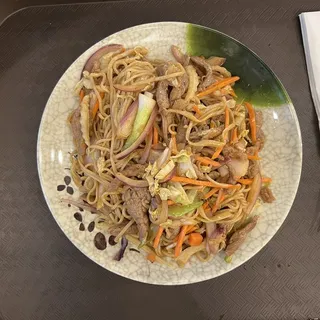 F2. Beef Stir Fried Noodle