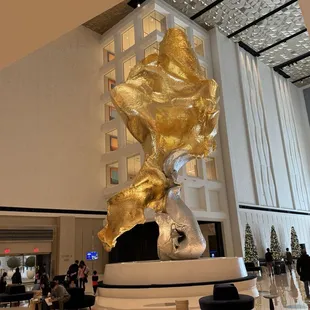 Inside Fountainbleu - wow