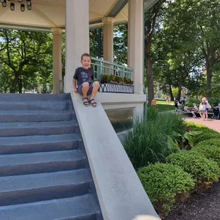 The #gazebo (and perhaps a slide?) at #washingtonpark in #otr #cincinnati @yelpcincy