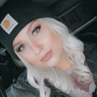 Kelly F.