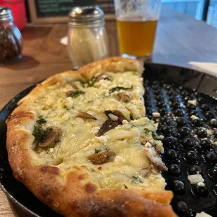 Puggle Pizza