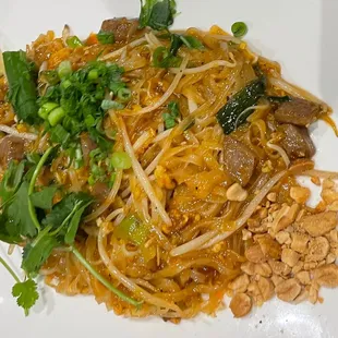 M5. Pad Thai