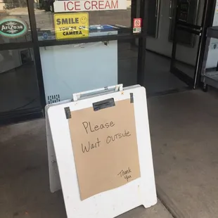 a sign outside of a ice cream shop