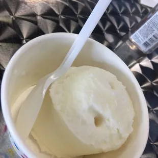 Non fat vanilla yogurt